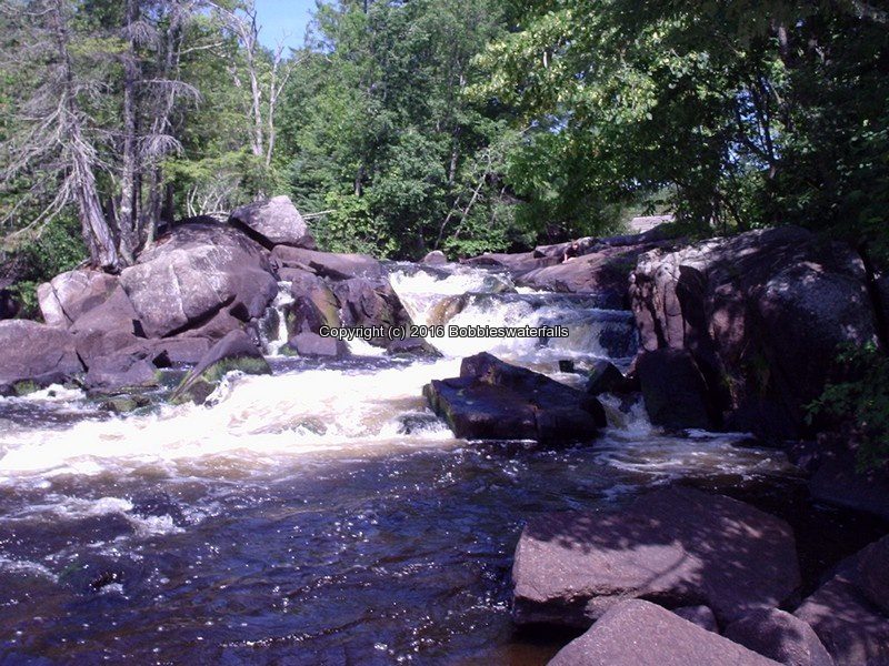 Strong Falls Marienette County WI 7-5-2007_00004.jpg