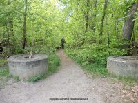 SVT PARKING AND TRAIL START 5-23-2015_00003.JPG